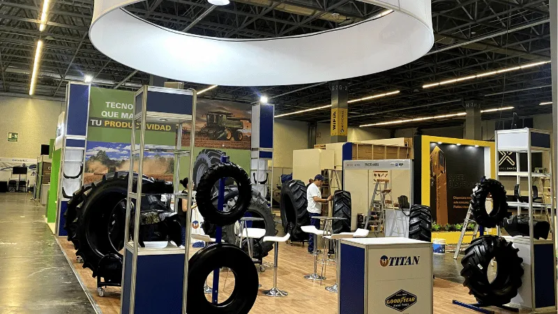 Kiosk Diseño y Montaje de Stands Aluminio Octanorm