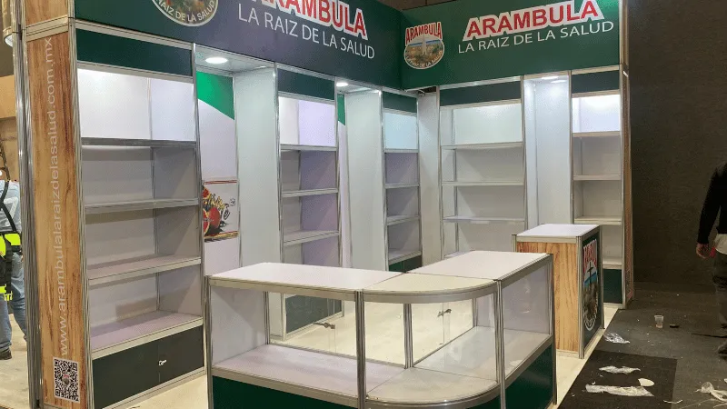 Kiosk Diseño y Montaje de Stands Aluminio Octanorm