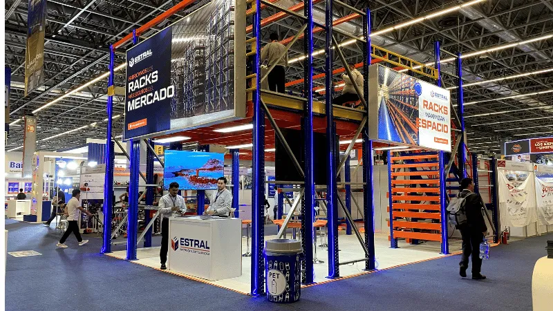 Kiosk Stands Servicios adicionales mobiliario sillas displays